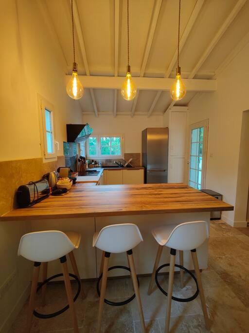 Villa Handres Nans-les-Pins Eksteriør bilde